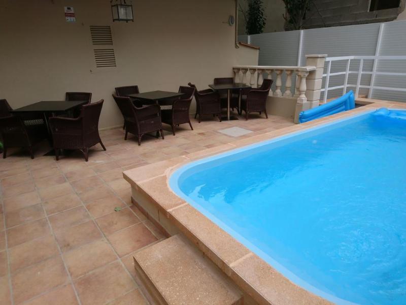 Elegance Playa Arenal III Hostel El Arenal  Exterior photo
